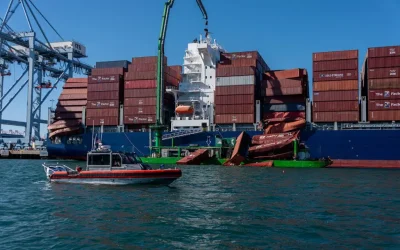 Accidente en Puerto de Long Beach (EE.UU.)